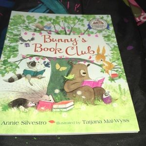 Bunny’s Book Club by Annie silvestro